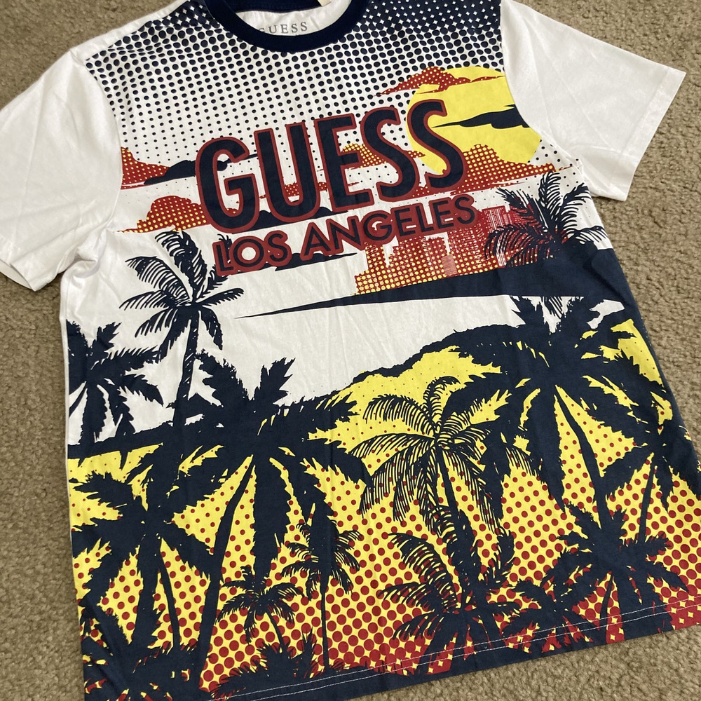 GUESS Los Angeles Cityscape Sunset Graphic Print Multicolor T-Shirt Men's Size L - Picture 7 of 16